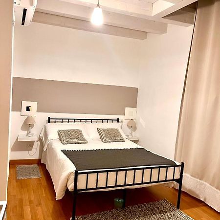 Residenza Serena B&B -Centro Storico Mantova Exteriör bild